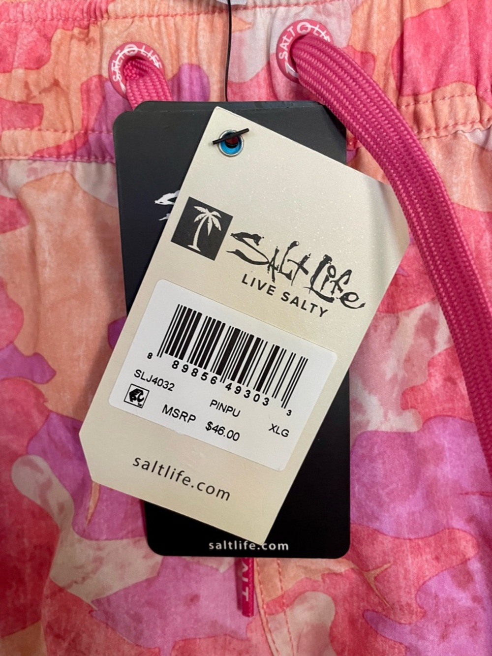 Salt Life Juniors/Women’s Pink Peach Camo Athletic Shorts Lounging - Picture 4 of 6